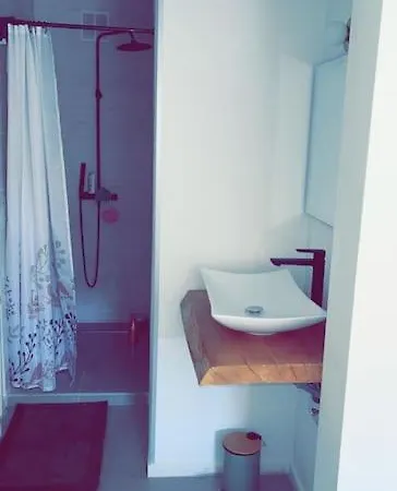 Vue Laterale Sur Апартаменты Де Панбархат